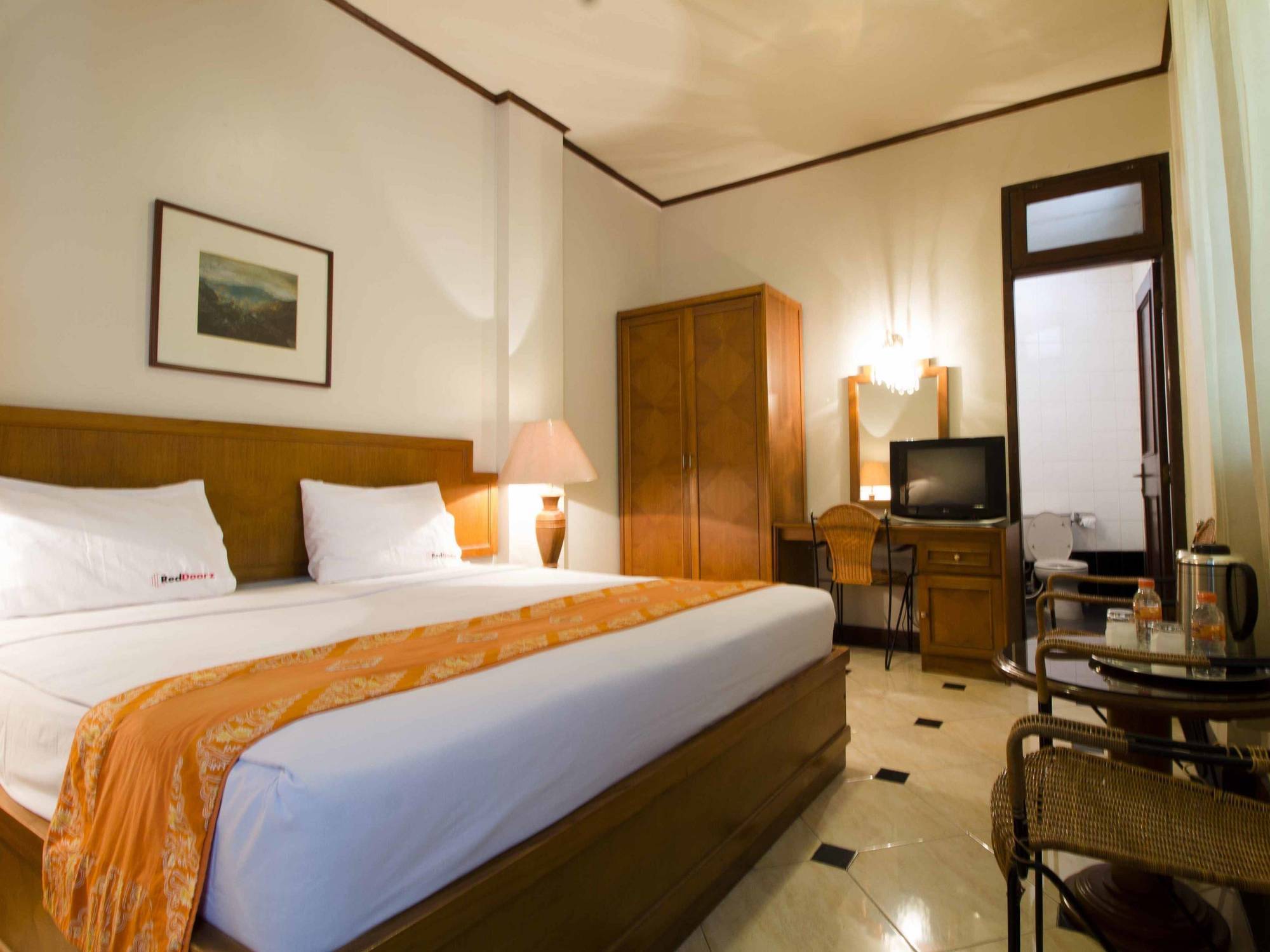 Reddoorz @ Dago Hotel Bandung Luaran gambar